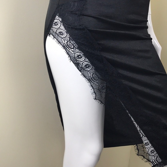 “Coco” Slip Dress - Picture 4 of 6